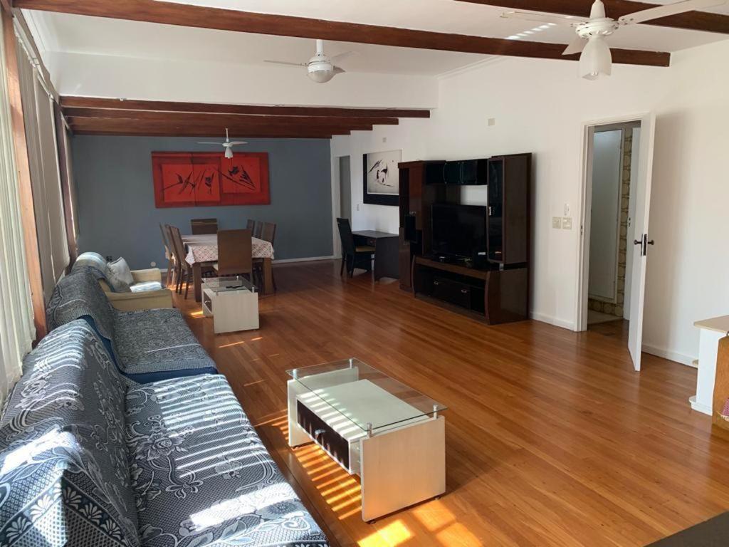 Apartamento Suntuoso - Miguel Lemos